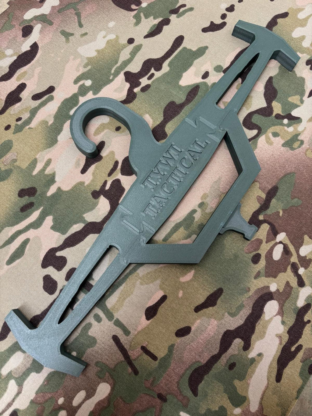 Tywi Tactical Heavy Duty Plate Carrier and Shooter Belt Hanger