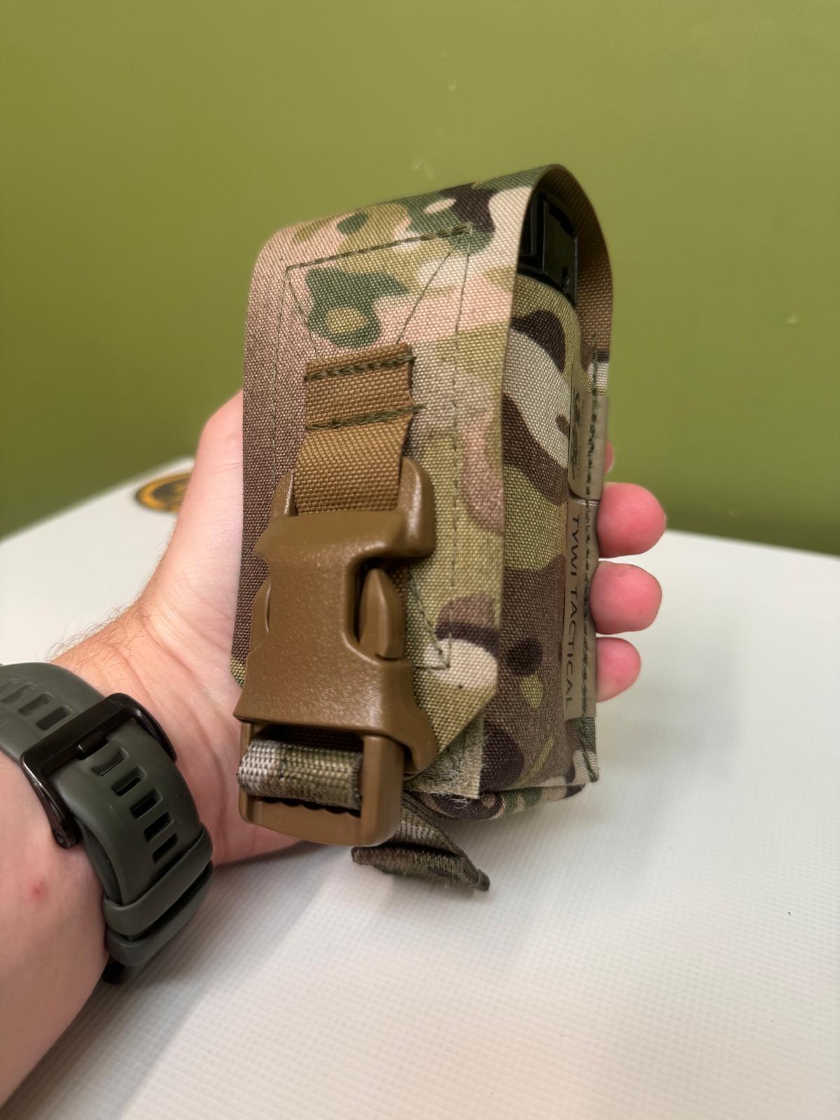 Tywi Tactical Smoke Grenade Pouch